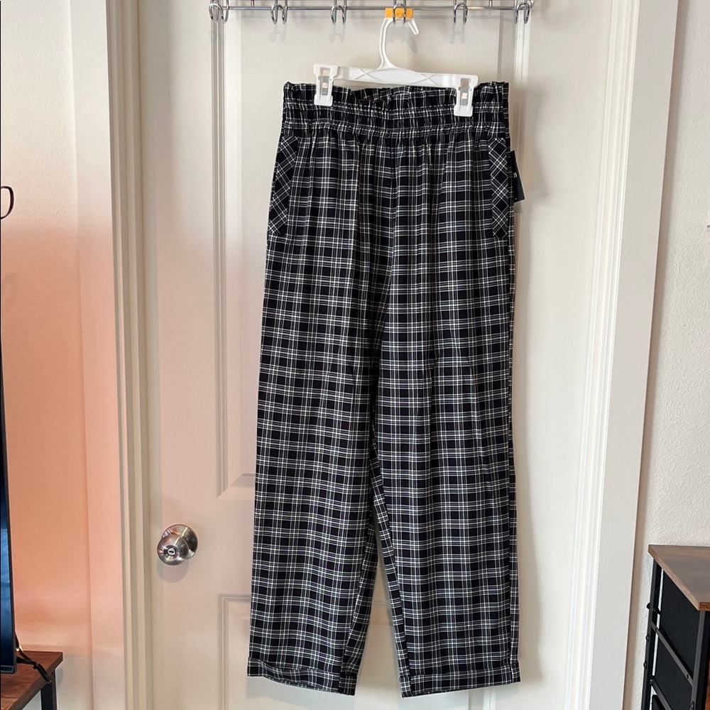 Forever 21 Black and White Plaid Pants